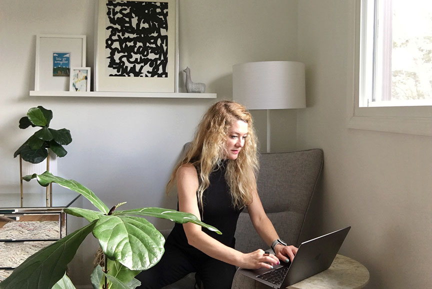 Amy Cuevas Schroeder working from home during the Coronavirus pandemic
