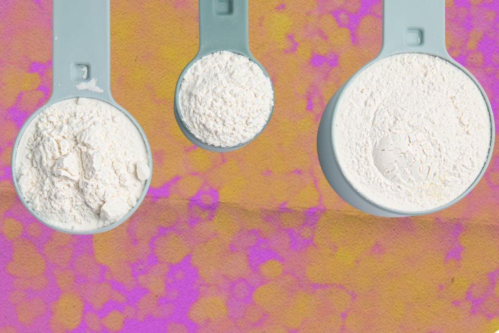 3 scoops of creatine powder