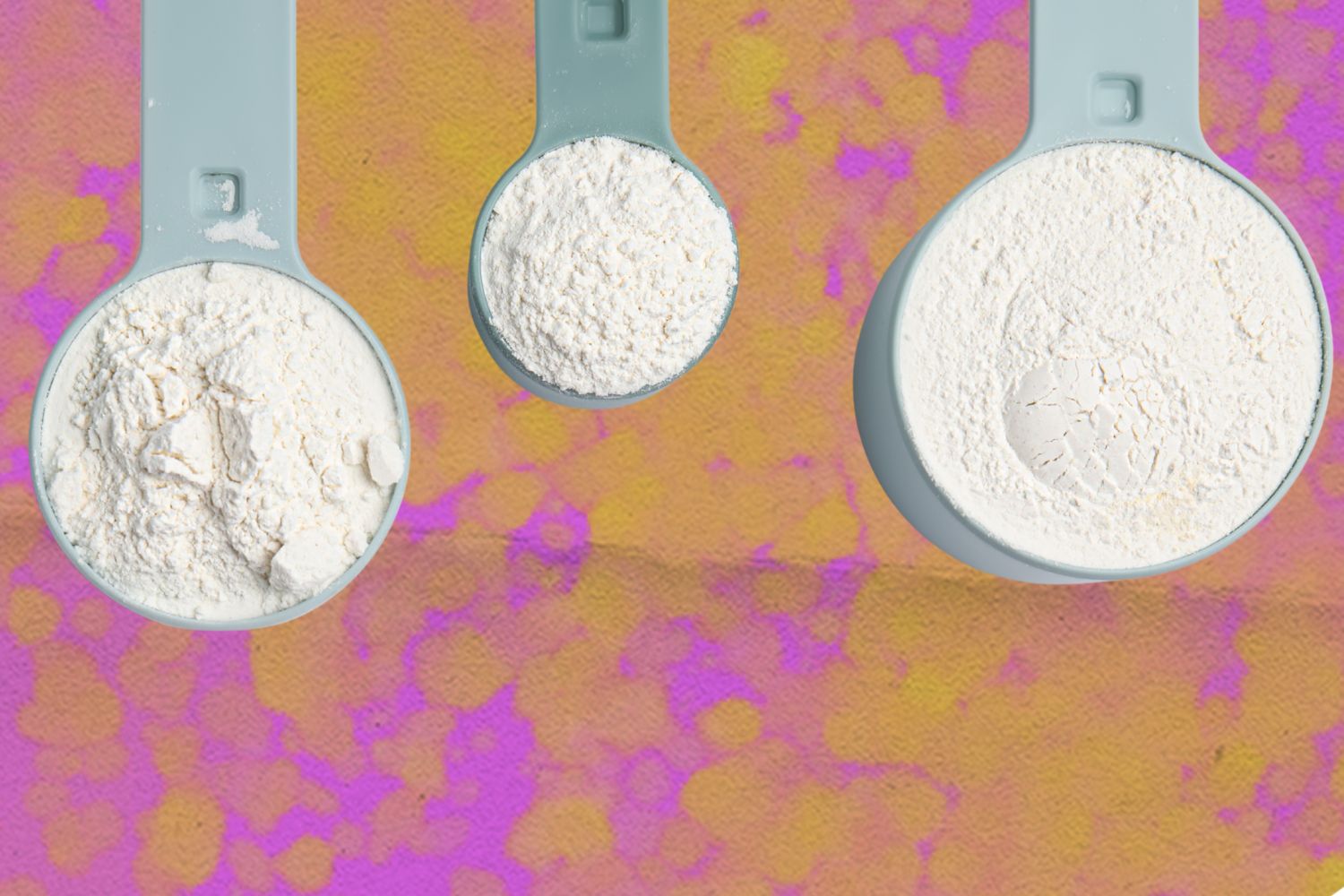 Creatine in three scoops (no brand)